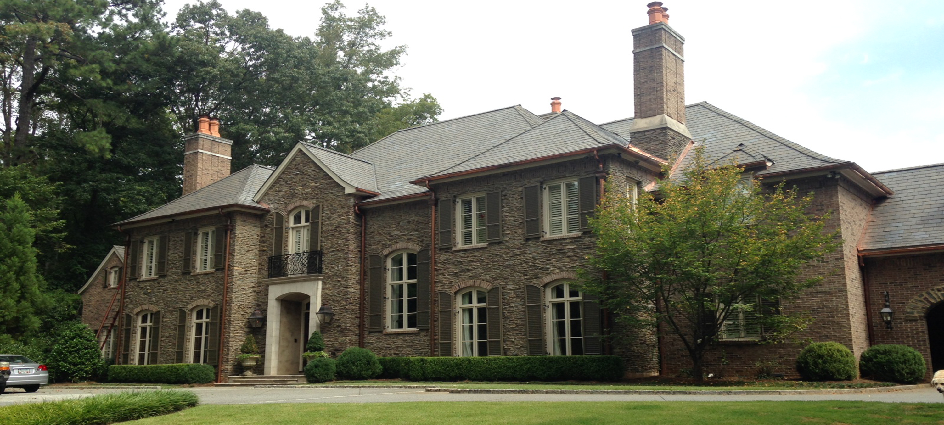 Roofing Experts Magnum Roofing And Gutter